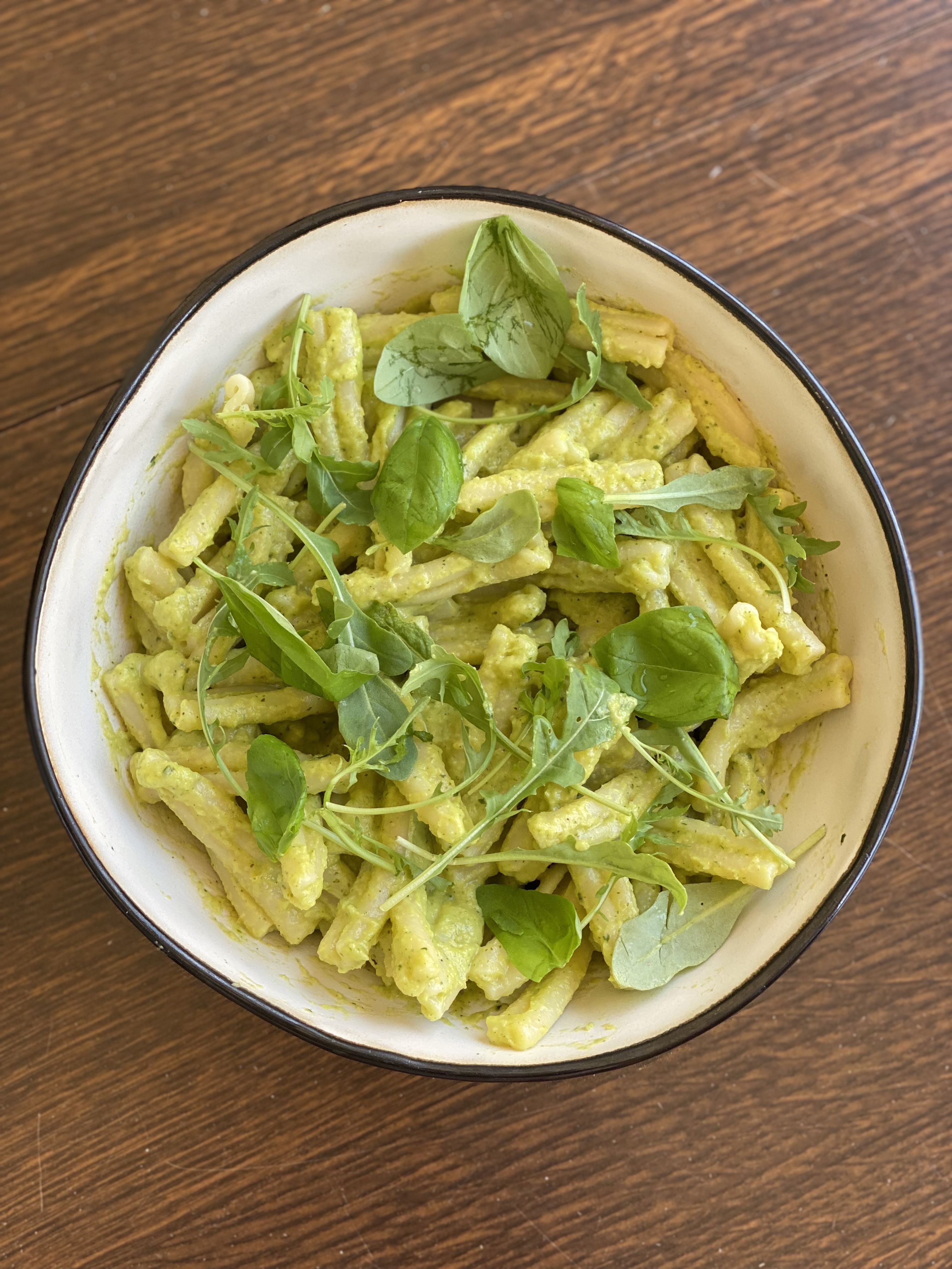 PÂTES À LA CRÈME DE COURGETTE
